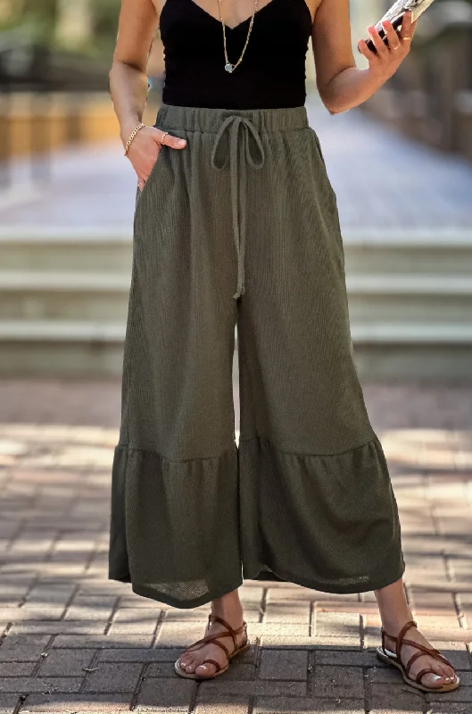 Waffle Knit Tiered Wide Leg Crop Pants